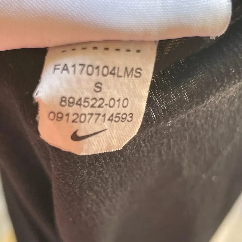 Nike lightweight dri